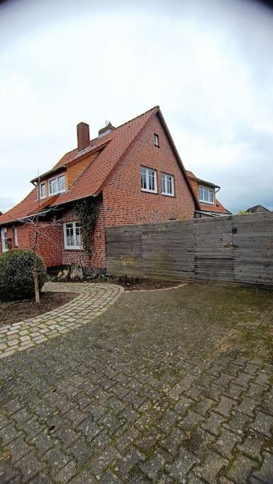 Gemuetliche Souterrain Wohnung Lüneburg Eksteriør billede